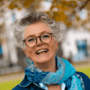 Profile photo of Beate Sanladerer